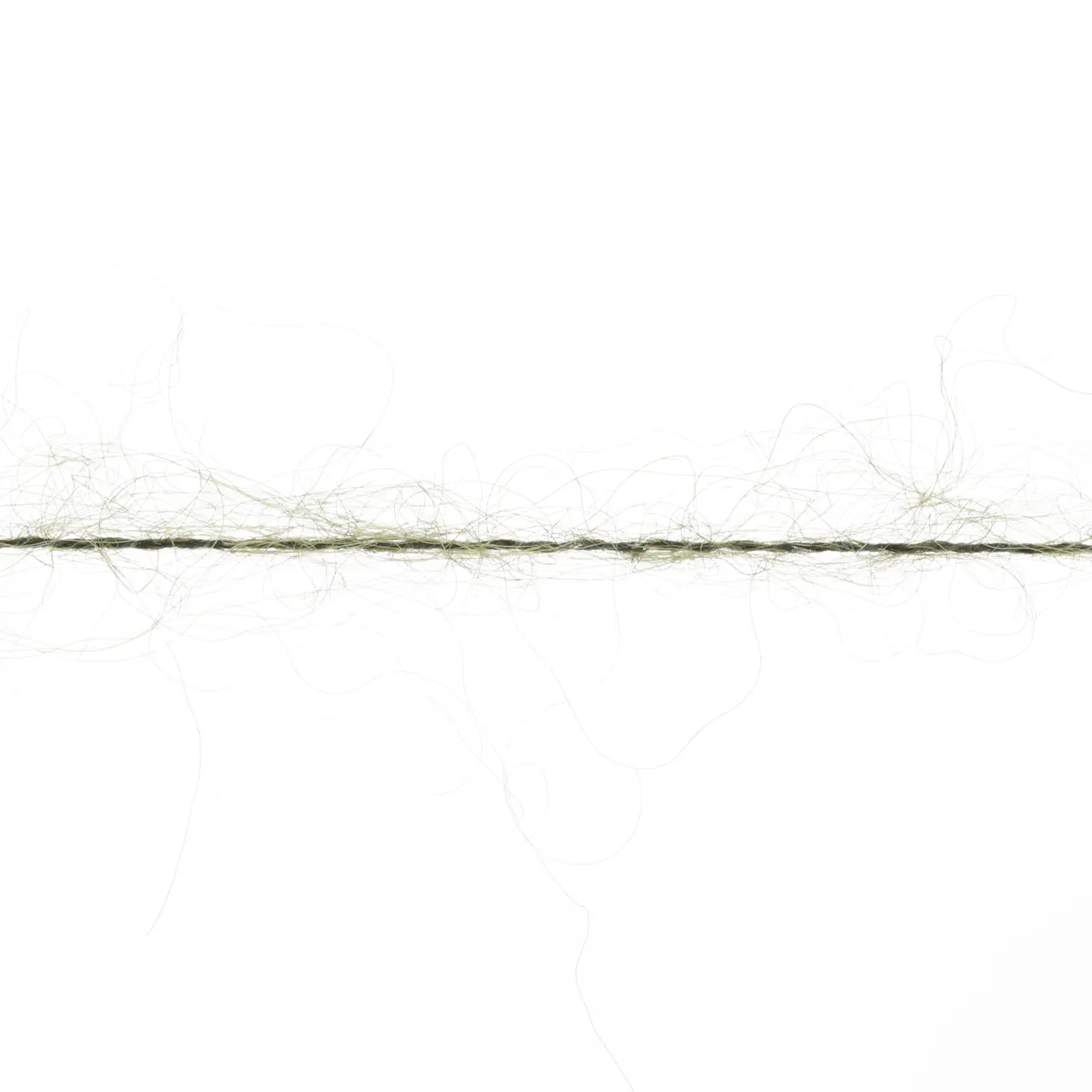 Mohair Luxe Lamé 98 Silber - Olive Dunkel von Lang Yarns. Superkid-Mohair gemischt mit Seide - ein federleichtes Garn für modische Accessoires und mehr.