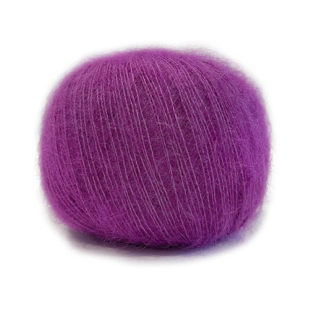 Mohair Bliss 839 Pink von Pascuali. Entdecke die Eleganz und Leichtigkeit von Mohair Bliss – unseres hochwertigen Garns das aus einem edlen Mix von 60% Super Kid Mohair und 40% Maulbeerseide besteht. Mohair Bliss entfaltet seine Schönheit sowohl beim einfachen mehrfachen als auch als Beilauffaden um sinnliche federleichte und luftige Projekte zu gestalten.