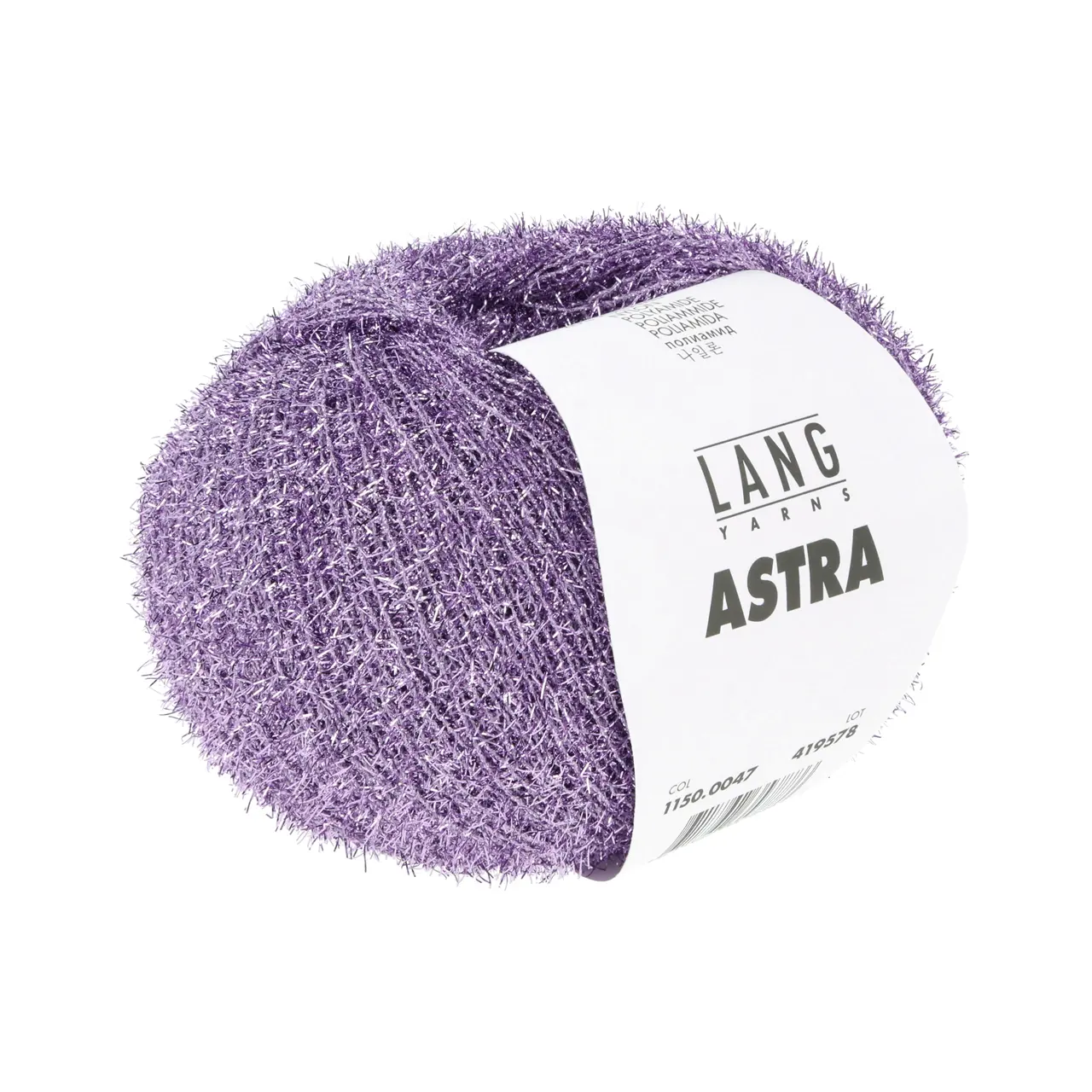 Astra 47 Lavendel von Lang Yarns. Wie eine Sternschnuppe verleiht dieses Garn Ihren Projekten einen dezenten Hauch von Silber oder Gold. Es zeichnet sich als Beilaufgarn aus welches jedes Basic Projekt veredelt.