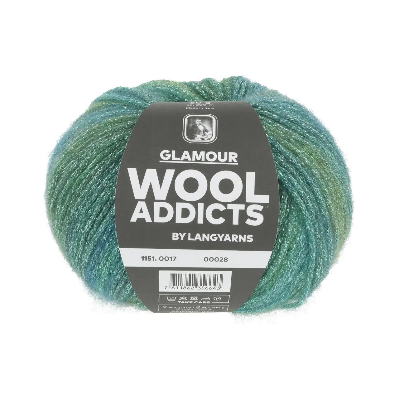 Glamour 17 Grün von Lang Yarns. This yarn isn't for everyone but if you're someone who appreciates a touch of sparkle in your life GLAMOUR is the perfect match for you. Whether you're crafting a festive knit or aiming to infuse a bit of glamour into your everyday GLAMOUR's seamless blend of subtle glitter and texture ensures you can't go wrong.