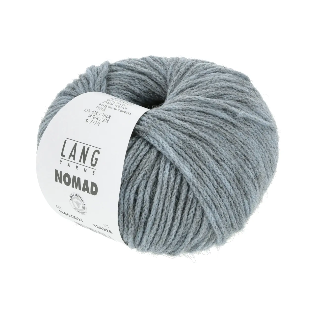 Nomad 21 Hellblau von Lang Yarns. Inspiriert durch die nomadischen Traditionen der Yak-Haltung sowie die mobile Natur und reiche Geschichte des Strickens und Häkelns verkörpert NOMAD den Geist von Bewegung und Kreativität. Genau wie Nomaden ihr Leben mit sich tragen können Sie als Strickerin und Häklerin NOMAD überallhin mitnehmen und zeitlose Stücke schaffen die von Tradition und Abenteuer erzählen.