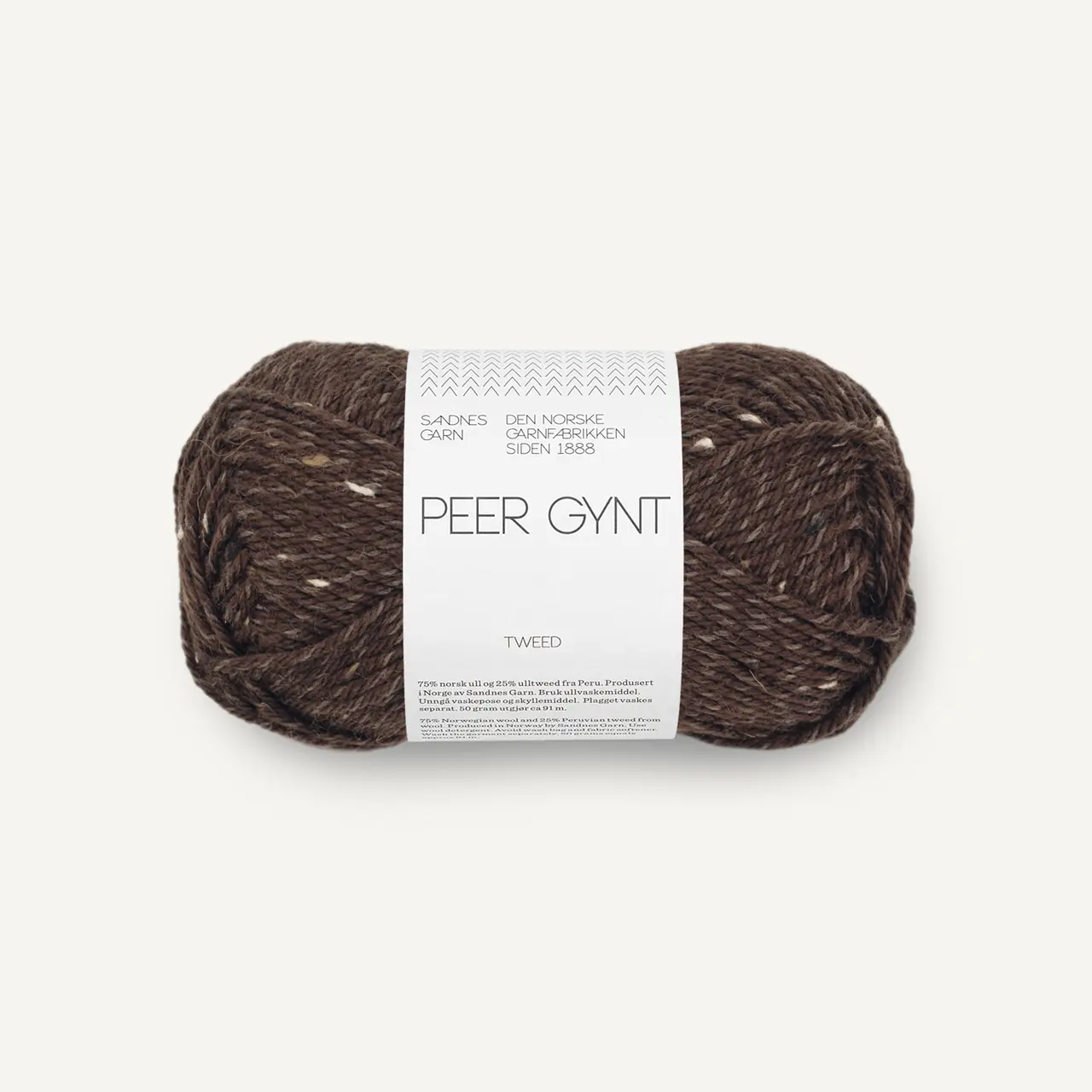 Peer Gynt 3085 Mørk Brun / Natur Tweed von Sandnes Garn. Norwegische Wolle ist leicht und warm und trotzdem robust.