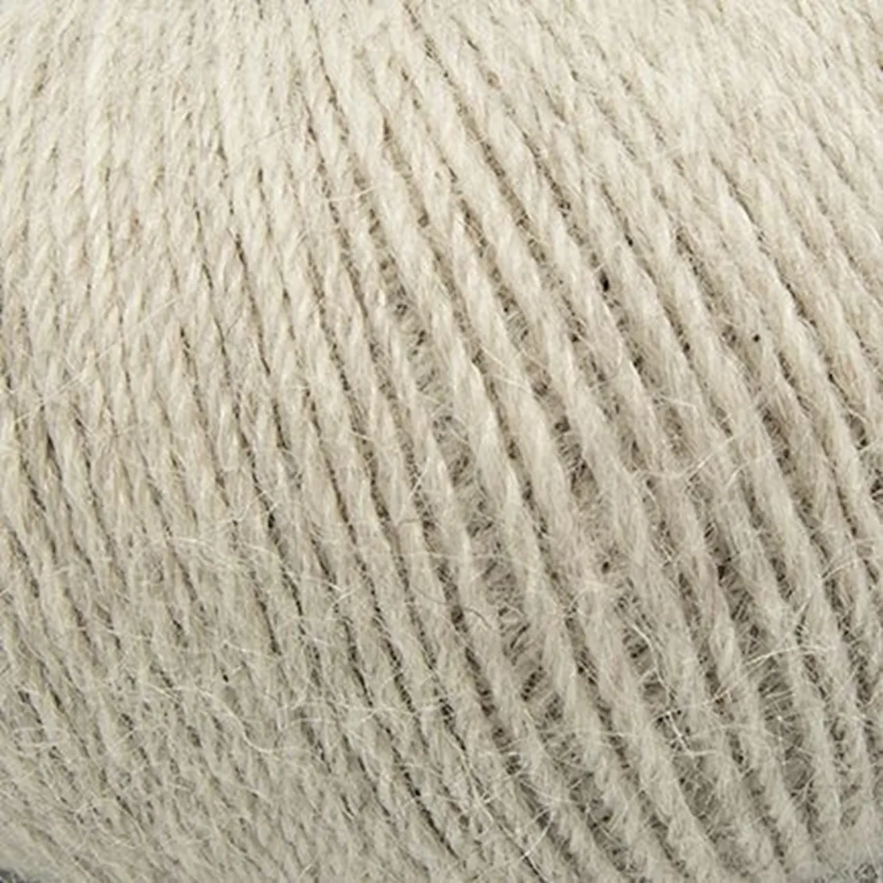 Unisocks 4-Fach M1 Beige Meliert von Laines Du Nord. Das ideale Garn für alle die ihrer Kreativität freien Lauf lassen und farbenfrohe Socken voller Komfort und Persönlichkeit stricken möchten.