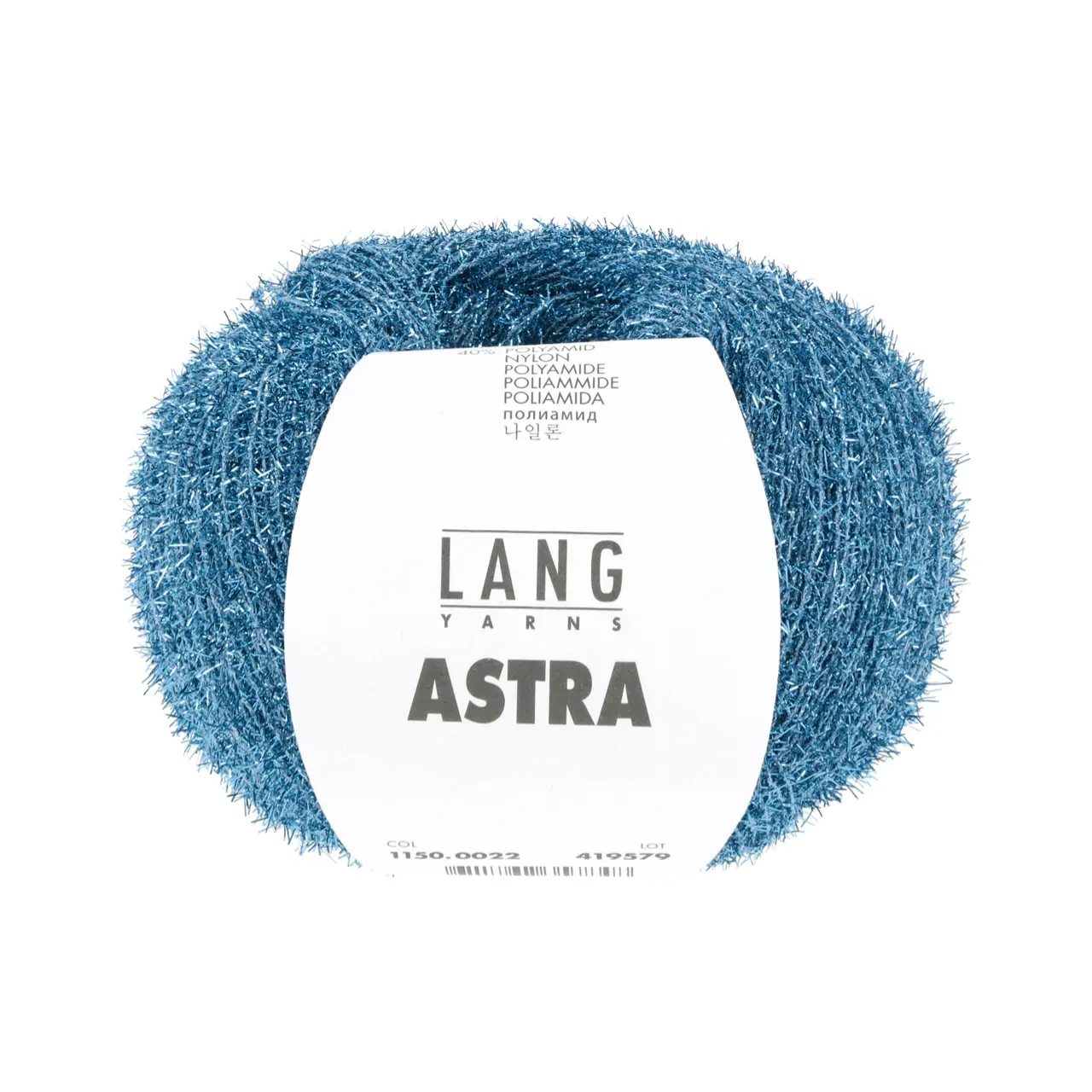 Astra 22 Blau von Lang Yarns. Wie eine Sternschnuppe verleiht dieses Garn Ihren Projekten einen dezenten Hauch von Silber oder Gold. Es zeichnet sich als Beilaufgarn aus welches jedes Basic Projekt veredelt.