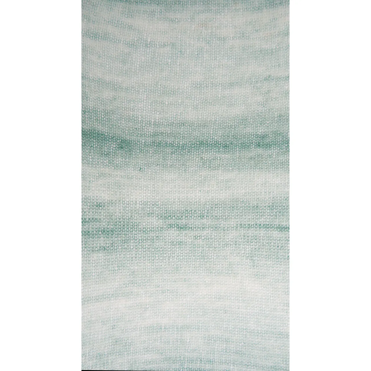 Kidsilk Haze Colour 4 Bottle von Rowan. Eine traumhaft leichte Mischung aus feinstem Kid Mohair und zarter Seide die jedem Projekt einen hauchzarten Schimmer und ein luxuriöses Finish verleiht. Sehr gut auch für leichte Tücher elegante Schals oder luftige Accessoires geeignet.