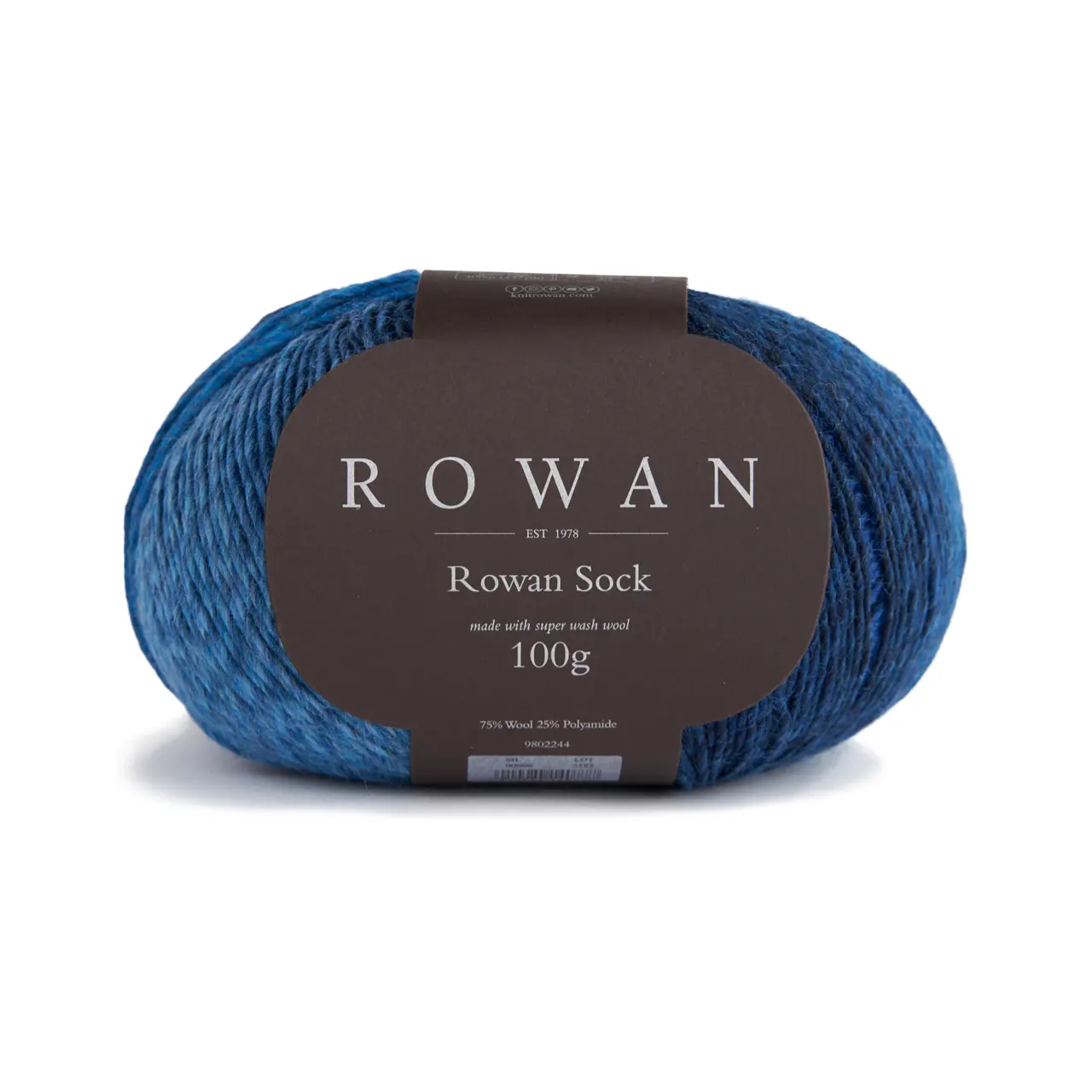 Rowan Sock 6 Ocean von Rowan. Ein hochwertiges Sockengarn aus Wolle und Polyamid das angenehme Wärme mit langlebiger Strapazierfähigkeit vereint. Perfekt für farbenfrohe bequeme Socken die lange Freude machen. Ideal auch für Accessoires wie Mützen und Handschuhe oder leichte Pullis.