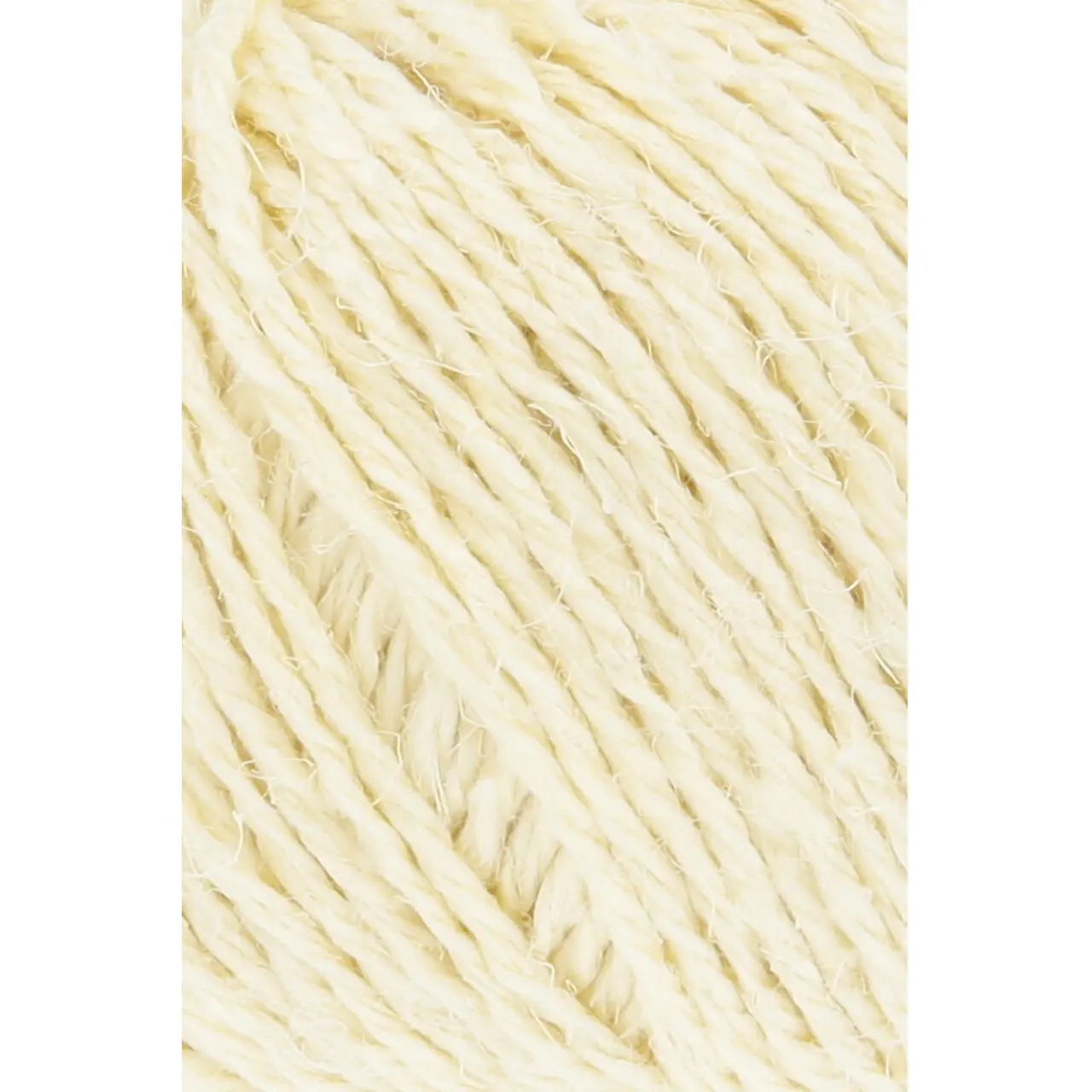 Ananas+ 13 Hellgelb von Lang Yarns. ANANAS+ ist die dickere Variante unseres Garns aus Ananasfasern. Es eignet sich perfekt für Wohnaccessoires und dekorative Projekte die eine gute Formstabilität erfordern.
