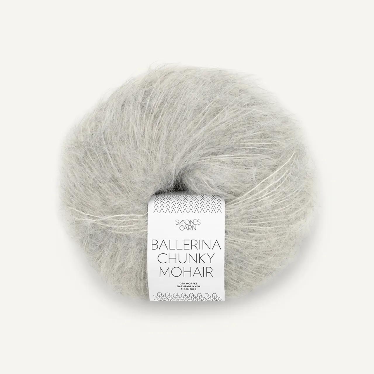 Ballerina Chunky Mohair 1022 Lys Gråmelert von Sandnes Garn. Wunderschön weich und flauschig wie eine Wolke.