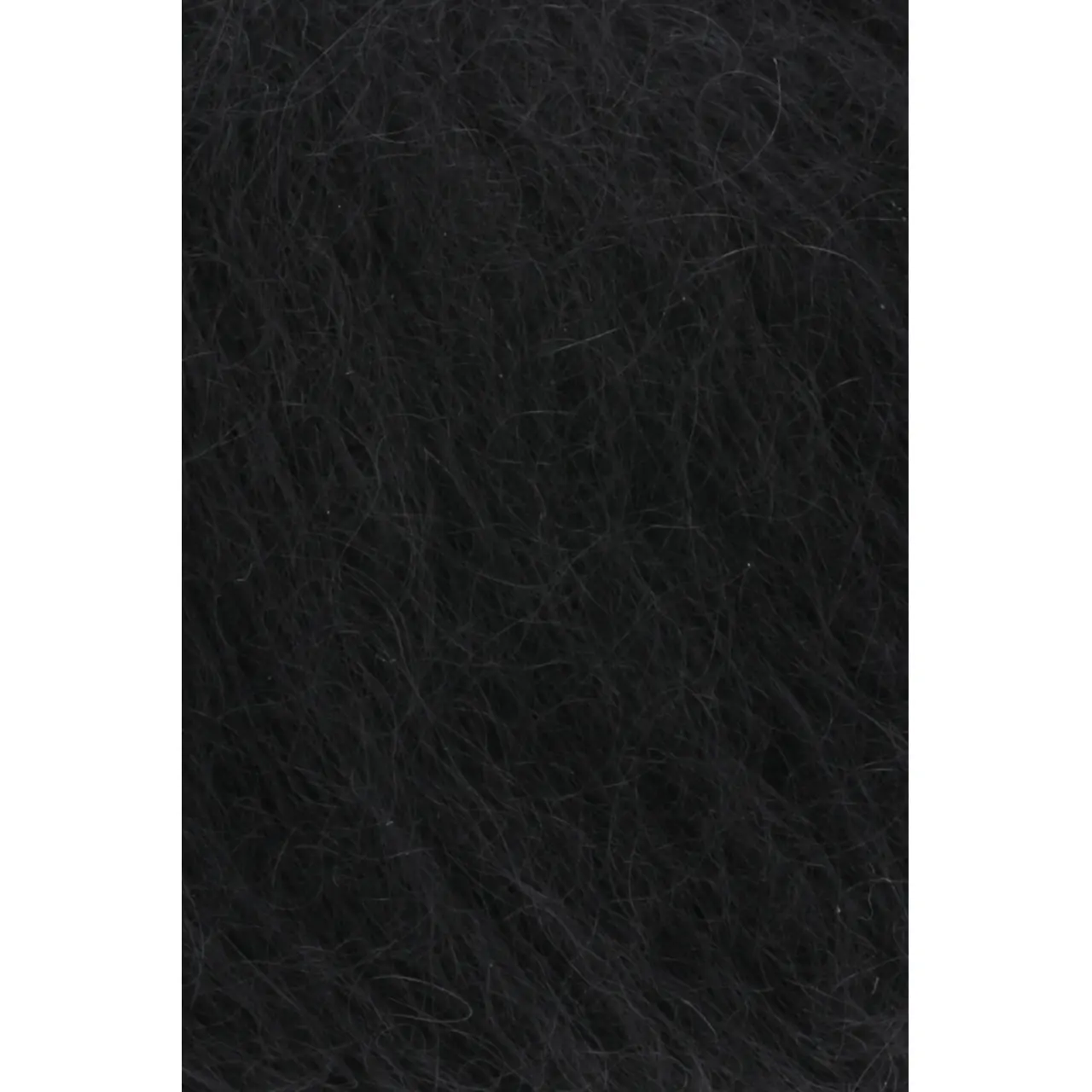 Mohair Luxe 4 Schwarz von Lang Yarns. Superkid-Mohair gemischt mit Seide - ein federleichtes Garn für modische Accessoires und mehr.