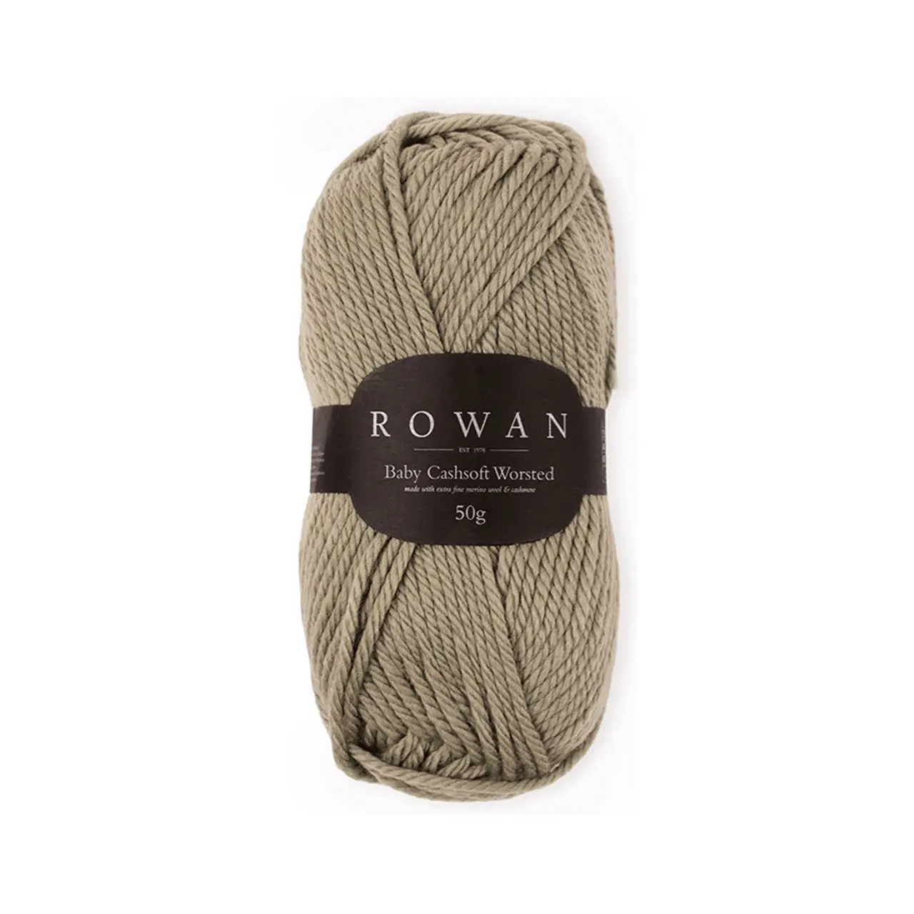 Baby Cashsoft Worsted 10018 Taupe von Rowan. Die perfekte Harmonie aus Luxus und Funktionalität. Diese sorgfältig ausgewogene Mischung aus Merinowolle Kaschmir und Acryl fühlt sich unwiderstehlich weich auf der Haut an.Baby Cashsoft Worsted eignet sich ideal für kuschelige Decken Babykleidung und alle Projekte bei denen Weichheit und Funktionalität Hand in Hand gehen.