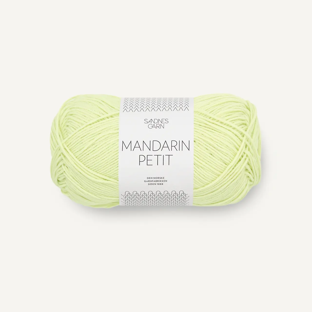 Mandarin petit 9312 Bright Lime von Sandnes Garn. Herrlich weiches Baumwollgarn das sich für Babys Kinder und Erwachsene eignet.