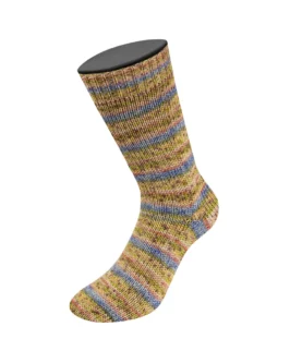 <span class="yarn-title">Meilenweit 100 Merino Extrafine Mountain</span> <span class="yarn-color">7606 Hell-/<wbr>Dunkeloliv/<wbr>Ecru/<wbr>Altrosa/<wbr>Jeans Gestreift</span>
