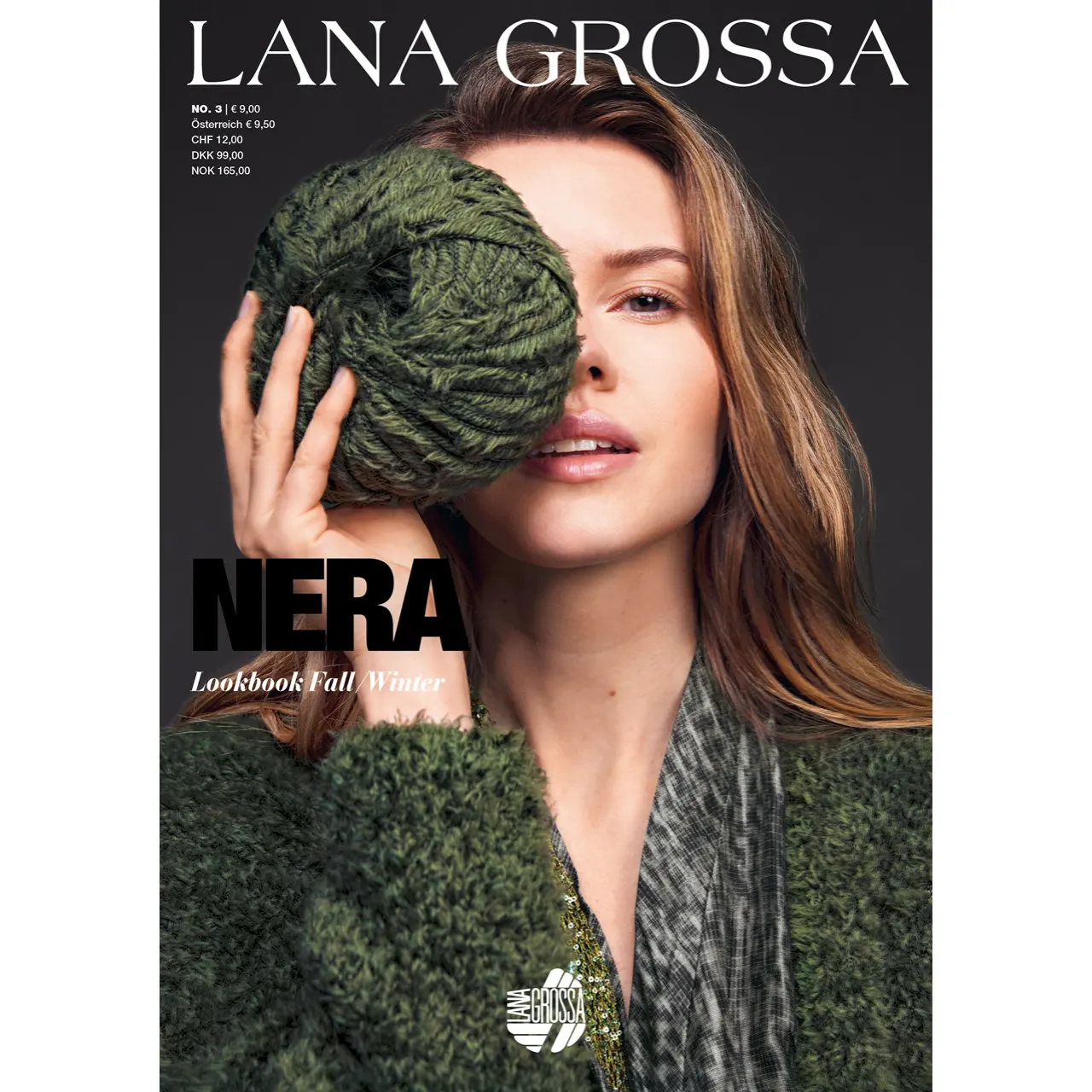 Cover des Magazins Nera No. 3 - Verschlussloser Mantel aus Pelliccia