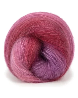 <span class="yarn-title">Poema Mohair</span> <span class="yarn-color">16 Magenta/<wbr>Rot</span>