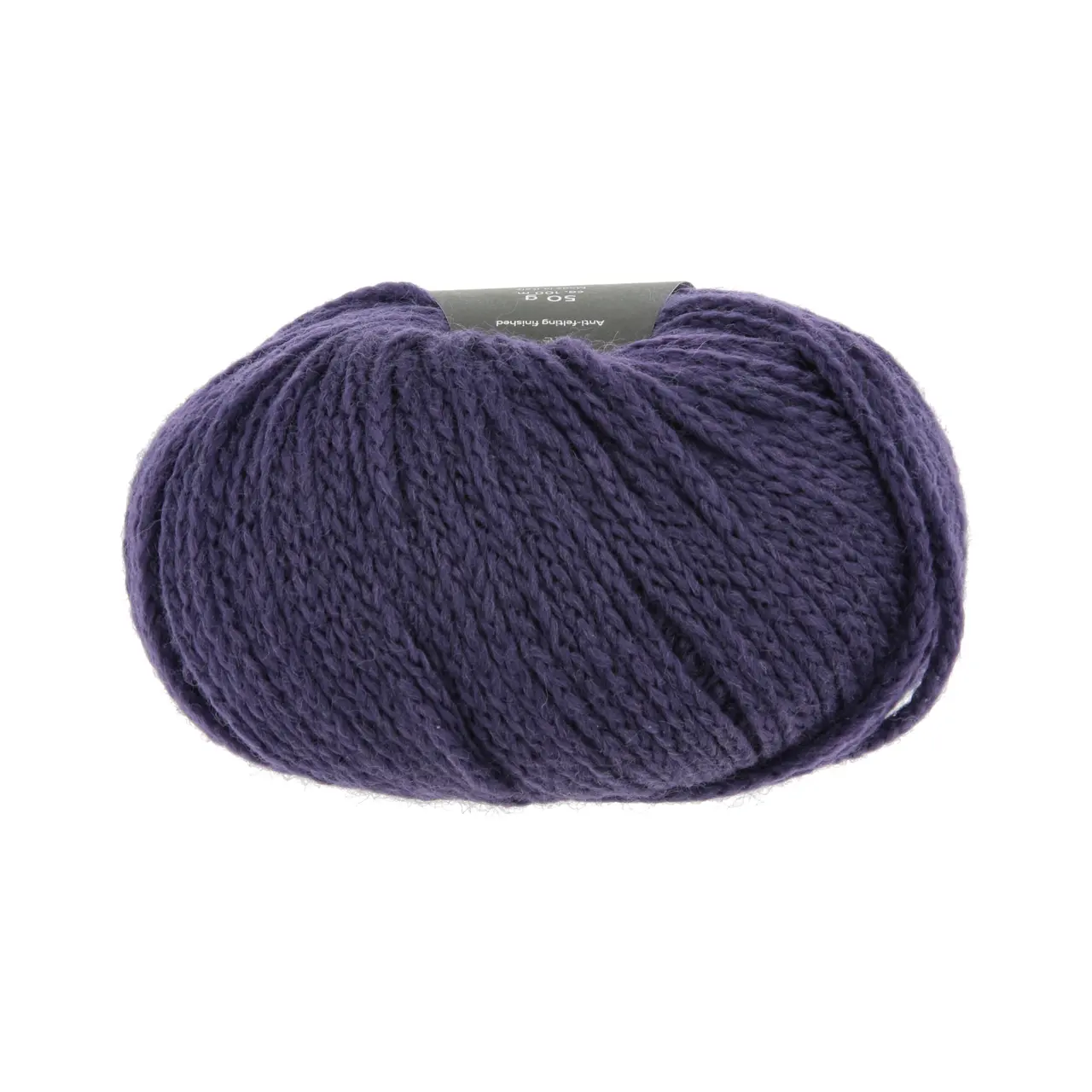Memory 190 Blackberry von Lang Yarns. This yarn makes it even easier to create memories with other knitters and crocheters. The yarn consists of 88% Merino Superfine and is coated with an anti-felt layer that keeps the yarn fibers nicely in place and extra stable.