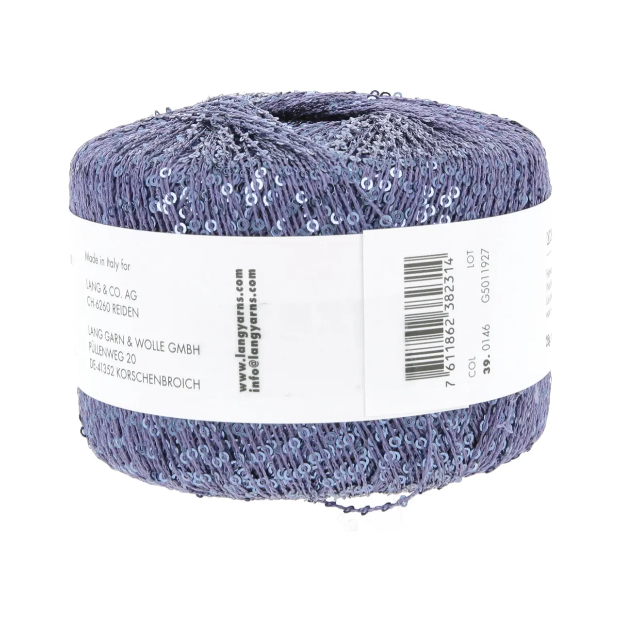 Paillettes 146 Lavendel von Lang Yarns. Dieses Garn mit feinen Pailletten lässt sich angenehm verarbeiten und ist vielseitig einsetzbar. Besonders gut eignet es sich als Beilaufgarn etwa zusammen mit einem zarten Seiden-Mohair-Faden oder auch in Kombination mit Garnen wie Merino oder Alpaka. Dadurch ist das Garn ideal für Tücher und Schals die direkt auf der Haut getragen werden. Die kleinen Pailletten fallen beim Tragen kaum auf und sorgen dennoch für einen dezenten Glanz.