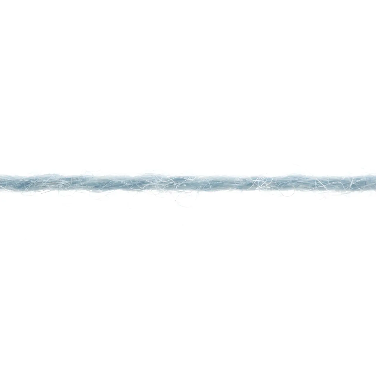 Baby Alpaca 21 Hellblau Mélange von Lang Yarns. Feinstes Baby Alpaca — eine Traumfaser in ungefärbten Naturmélangetönen und aktuellen Modefarben — der pure Luxus. Easywash ist eine enzymatische Behandlung der Alpakafasern welche komplett auf den Einsatz von umweltschädigenden Chemikalien verzichtet. Easywash ist Bluesign Reach und OEKO-TEX*zertifiziert. * Zertifikatsnummer