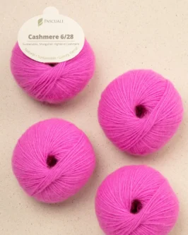 <span class="yarn-title">Cashmere 6/28</span> <span class="yarn-color">97 Hibiskus</span>