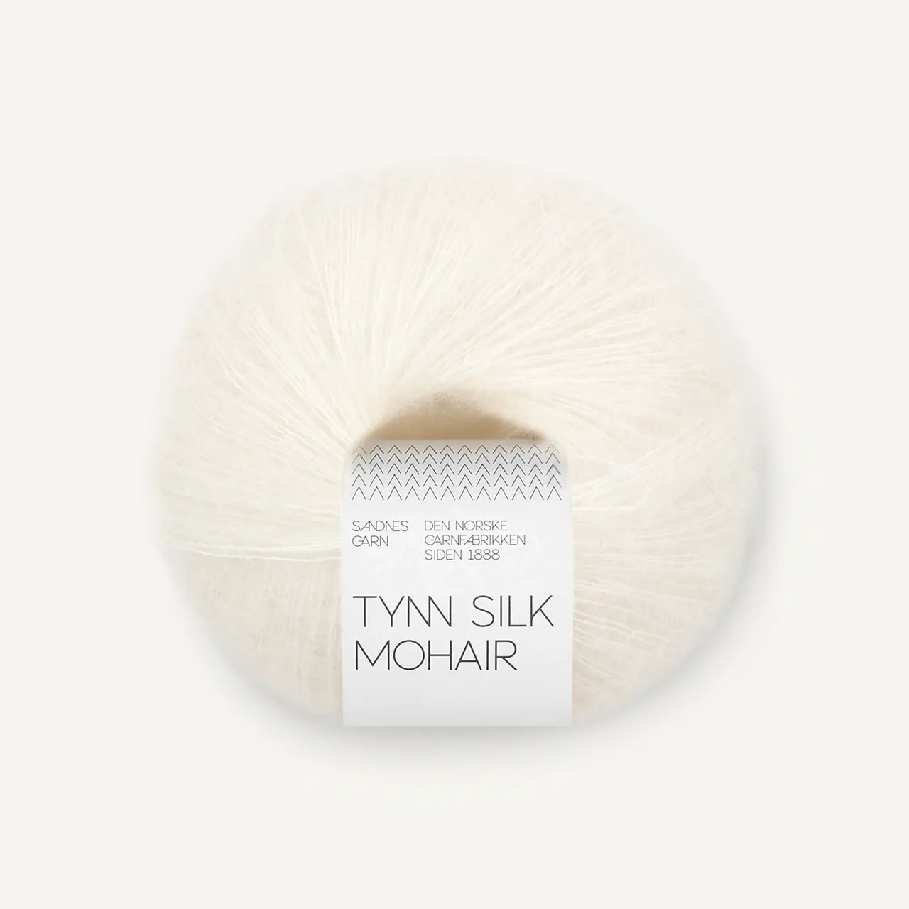 Tynn Silk Mohair 1001 Optisk Hvit von Sandnes Garn. Eine weiche und luxuriöse Mischung aus feinstem Mohair Wolle und Seide.