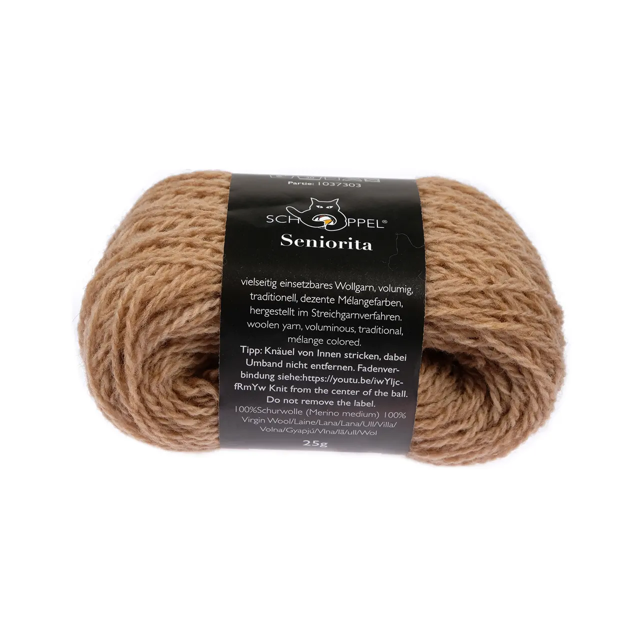 Seniorita 7156 Sand von Schoppel. Dieses Garn wird aus feinster Patagonischer Schafwolle im Streichgarnspinnverfahren hergestellt und zeichnet sich durch seine weiche voluminöse Strukturaus. Die charakteristischen Farben werden in der Shadow Technik auf einem weißen Basisgarn gefärbt. Es