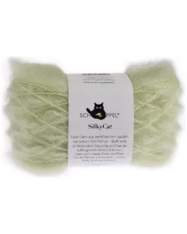 <span class="yarn-title">SilkyCat</span> <span class="yarn-color">6744 Linde</span>