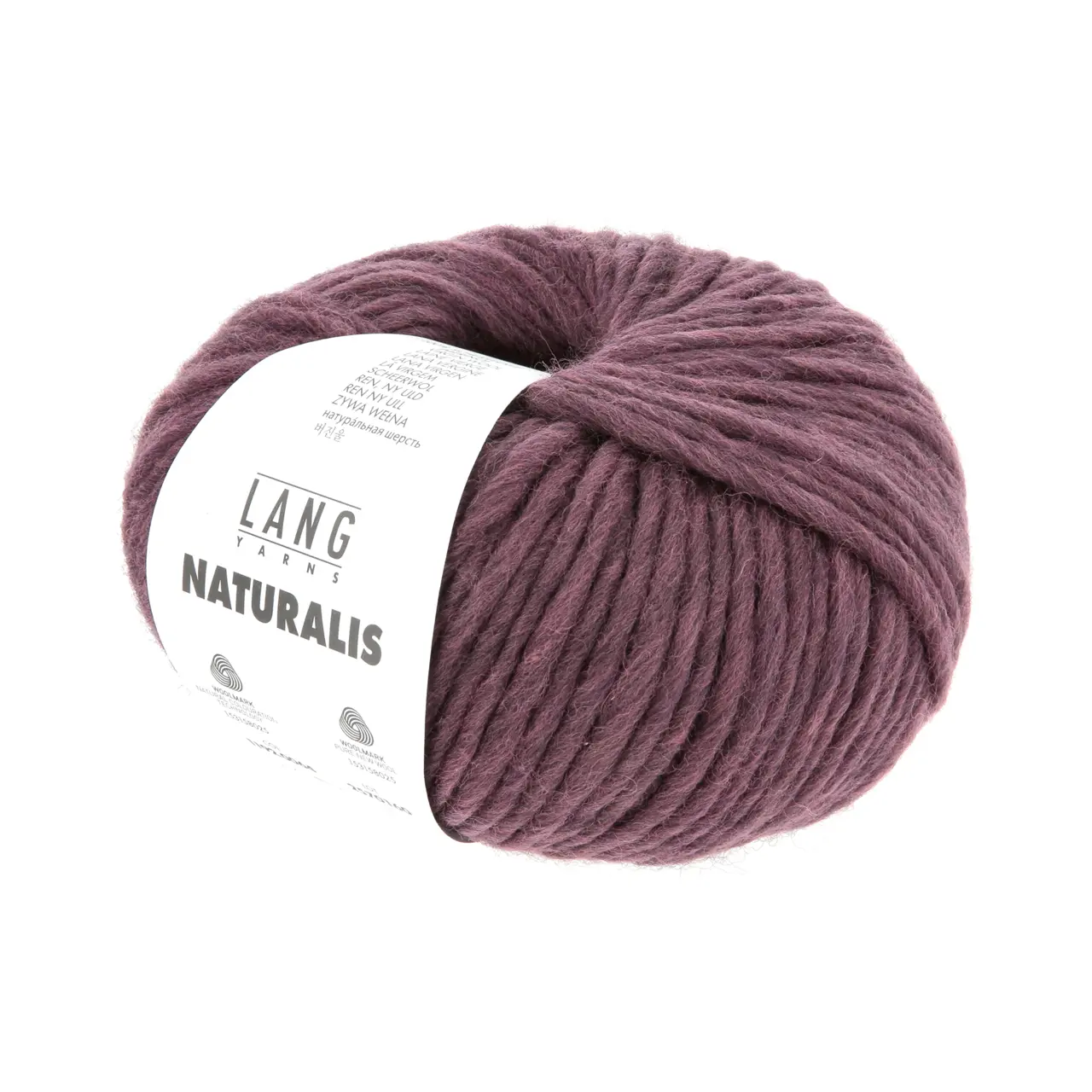 Naturalis 64 Bordeaux von Lang Yarns. NATURALIS erzählt von der stillen Schönheit natürlicher Farben. In einem 100 % pflanzenbasierten Färbeprozess entfalten ausgewählte Kräuter Wurzeln und Rinden ihre feinen Nuancen und schenken dem Garn eine lebendige Tiefe. Jede Farbe ist ein Zusammenspiel aus Zeit Erfahrung und Natur - ruhig authentisch und einzigartig.